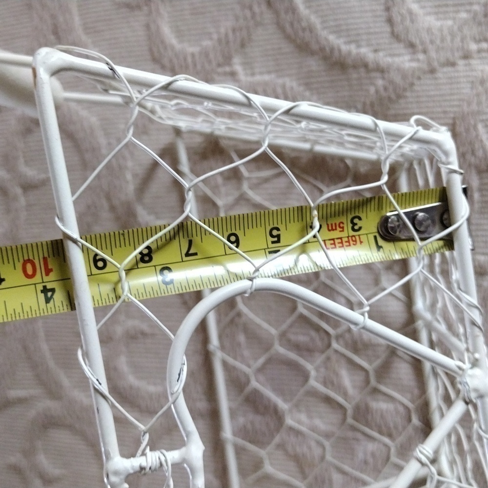4@30.00 or 22.00 Home Decor/Wire Baskets - Picture 16 of 16